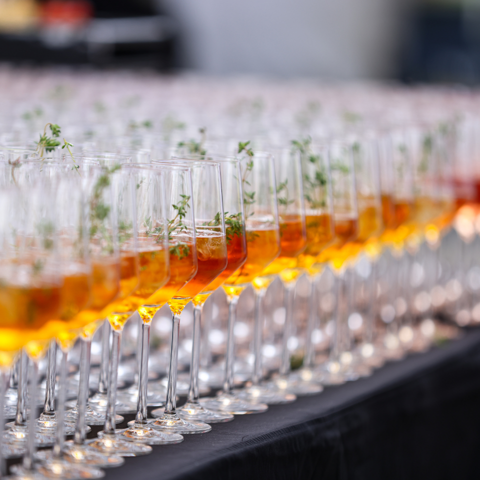 Mainyard Zeitreise FLOW SPRITZ Grundsteinlegung FLOW THE KITCHEN