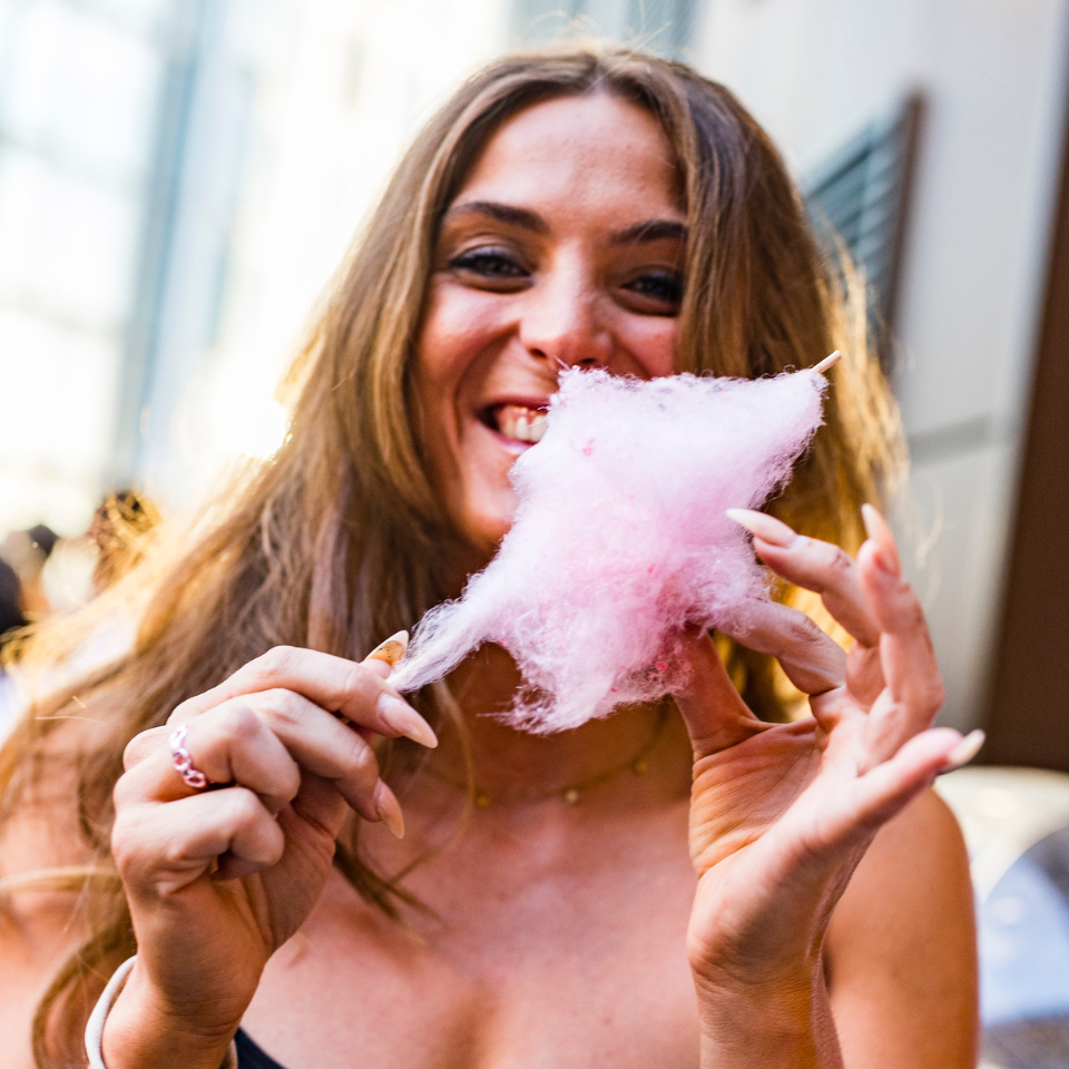 Mainyard Zeitreise Grundsteinlegung Cotton Candy FLOW THE KITCHEN