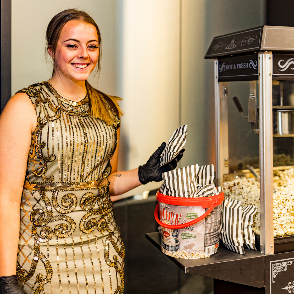 Mainyard Zeitreise Grundsteinlegung Popcorn FLOW THE KITCHEN