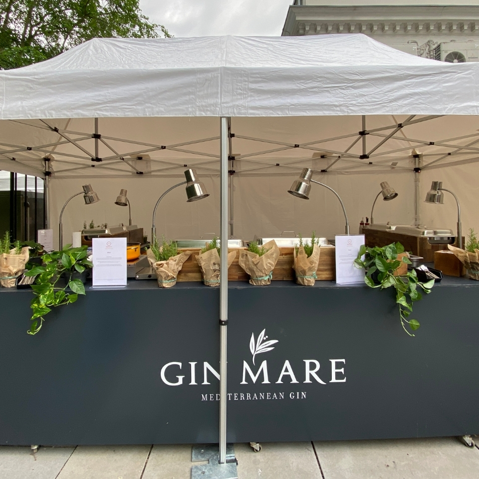 Le Panther Messe Party Light and Building Gin Mare FLOW THE KITCHEN