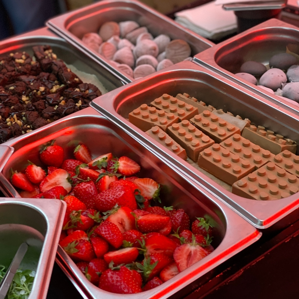 Le Panther Messe Party Light and Building Live Dessert FLOW THE KITCHEN