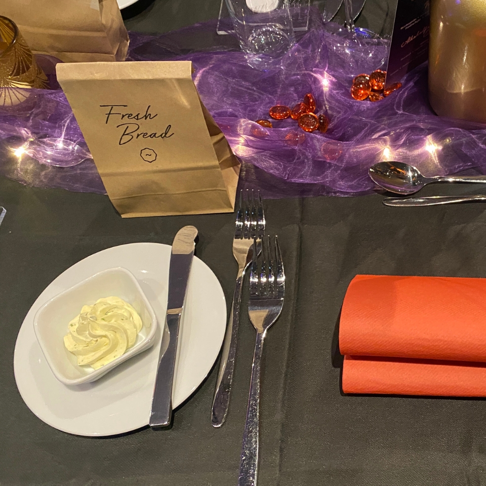 Astrazeneca Le Panther Tischdeko FLOW THE KITCHEN