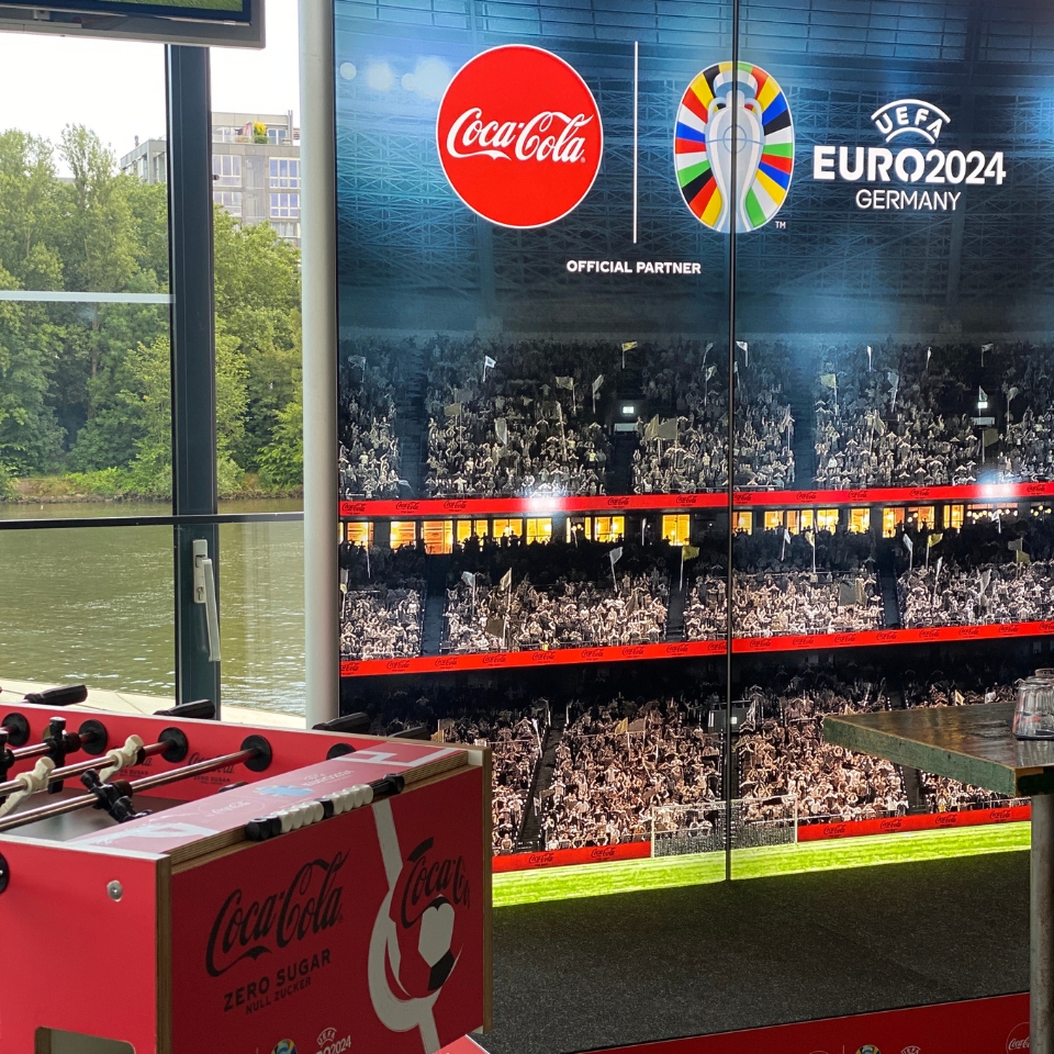 Coca Cola Oosten EM-Event Tischkicker FLOW THE KITCHEN 