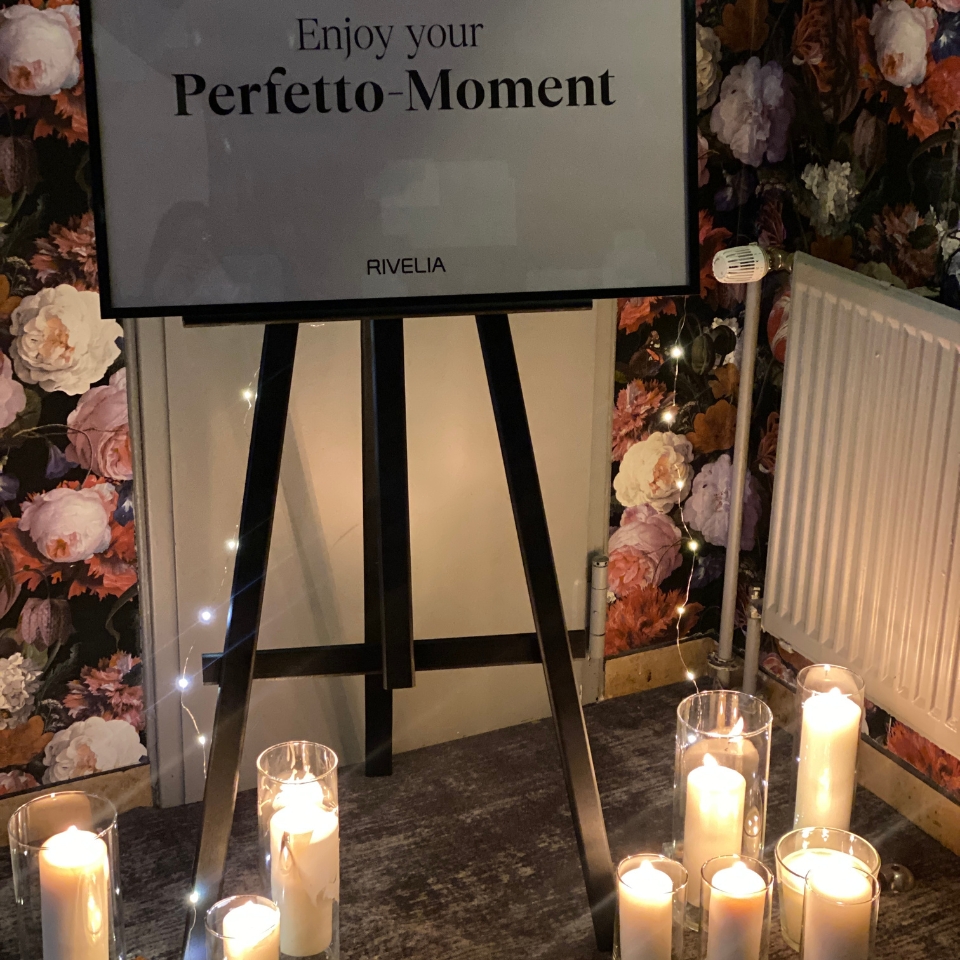 De Longhi Le Panther Dekoration Kerzen FLOW THE KITCHEN