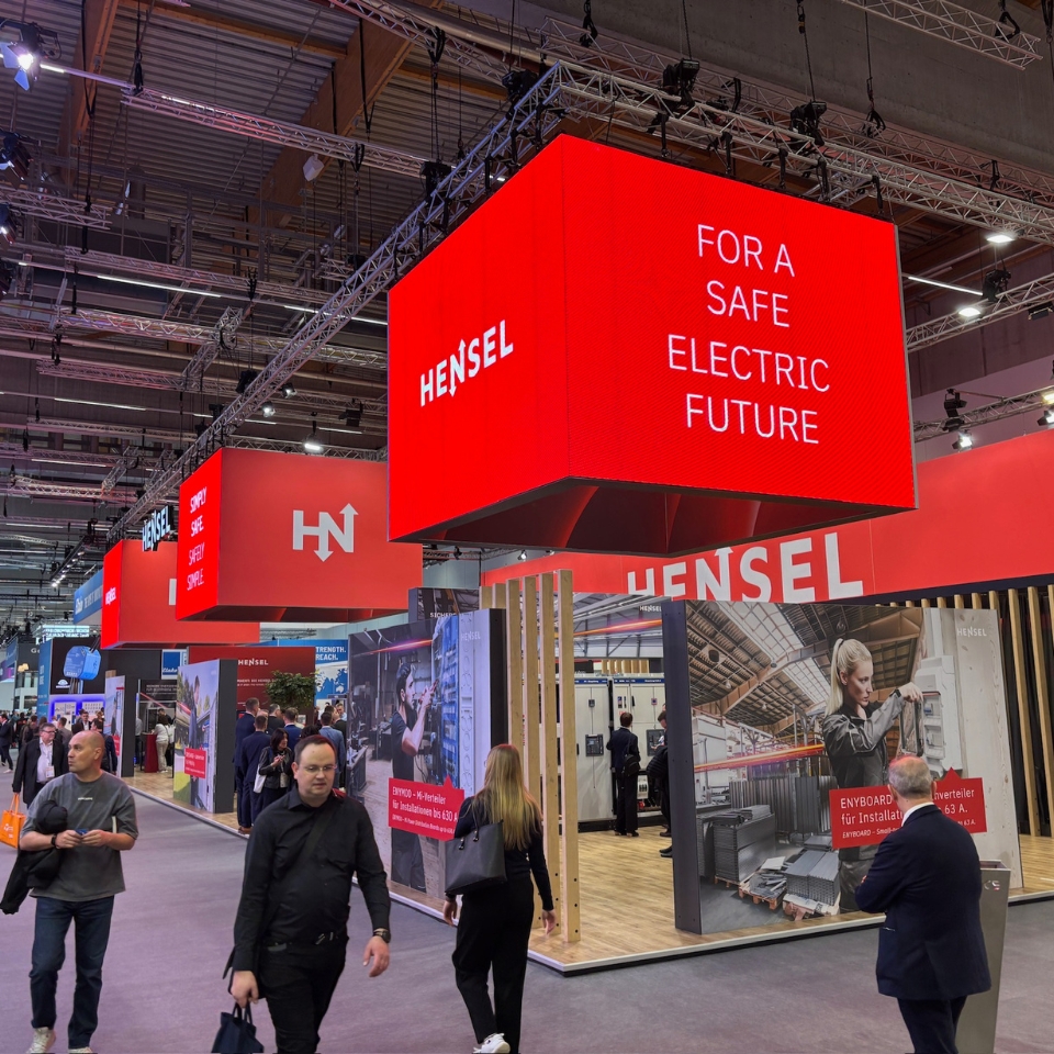 Gustav Hensel Light+Building Messe FLOW THE KITCHEN