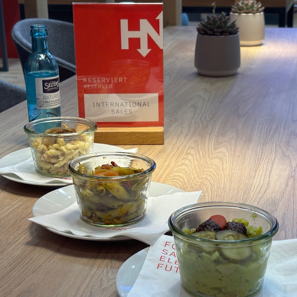 Gustav Hensel Light+Building Messe Food FLOW THE KITCHEN