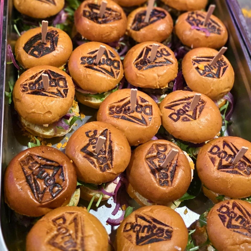 PepsiCo Alte Lokhalle Mainz Doritos Mini Burger FLOW THE KITCHEN