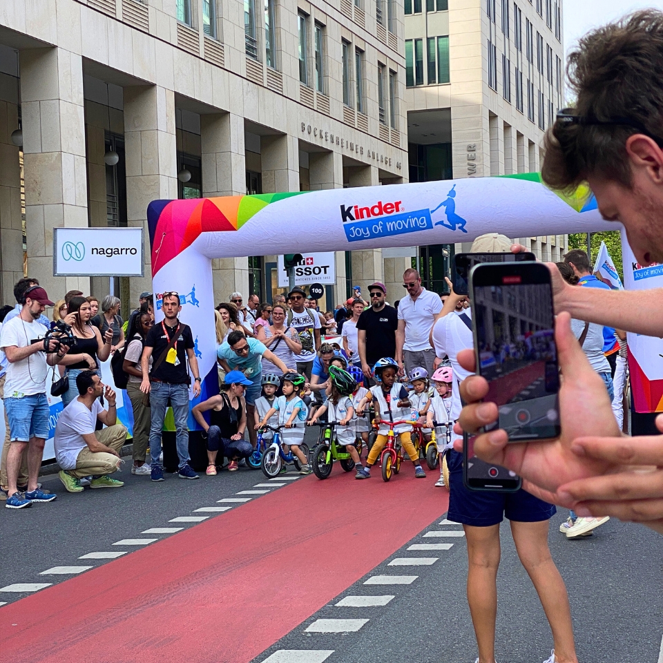 Radrennen Frankfurt Eschborn Kinderrennen FLOW THE KITCHEN
