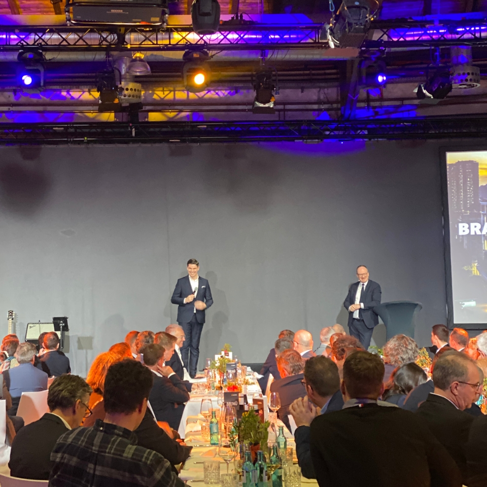 Schöck Bauteile Alte Lokhalle Mainz Bühne FLOW THE KITCHEN