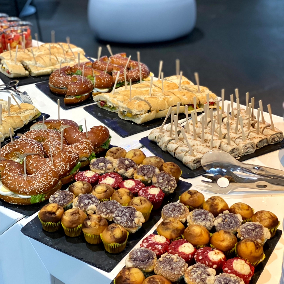 artundwork Fredenhagen Fingerfood Buffet FLOW THE KITCHEN