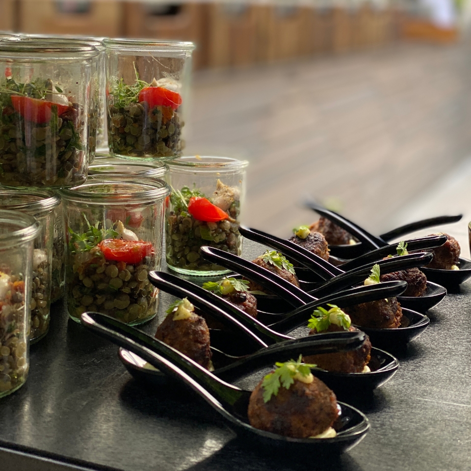 Deloitte Sommerfest Le Panther Taste Löffel FLOW THE KITCHEN