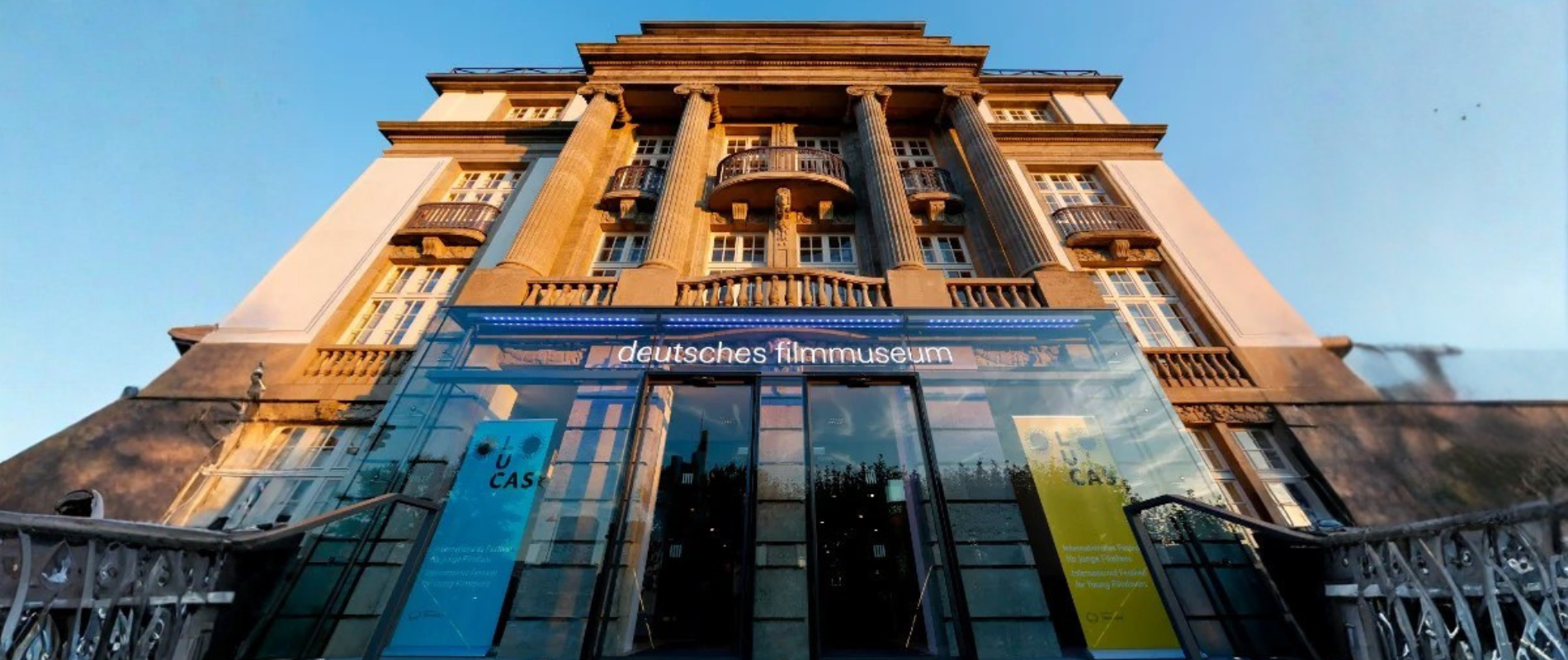 Deutsches Filmmuseum Frankfurt – ein beeindruckender Veranstaltungsort für Corporate Events Frankfurt im klassizistischen Stil.