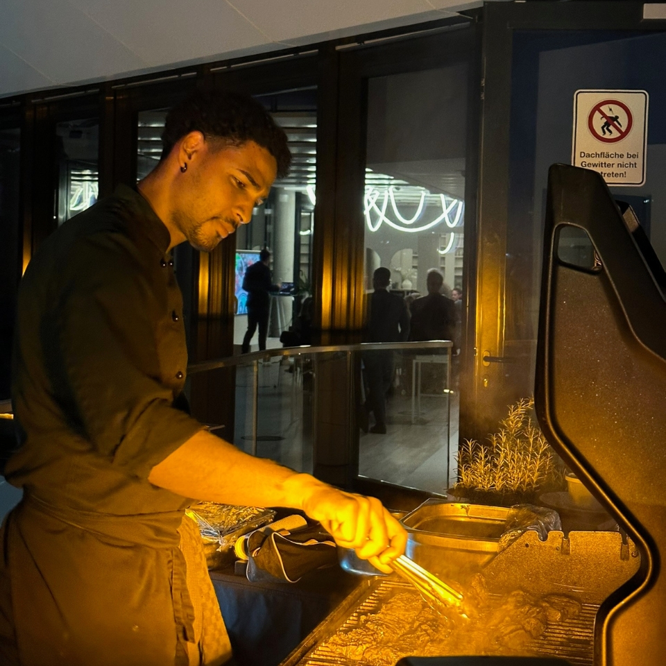 Immowelt BBQ Event im Place to be Frankfurt Grill FLOW THE KITCHEN