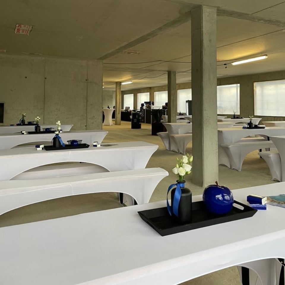 Topping-Out Ceremony, Instone Summer Party, Table Decorations FLOW THE KITCHEN